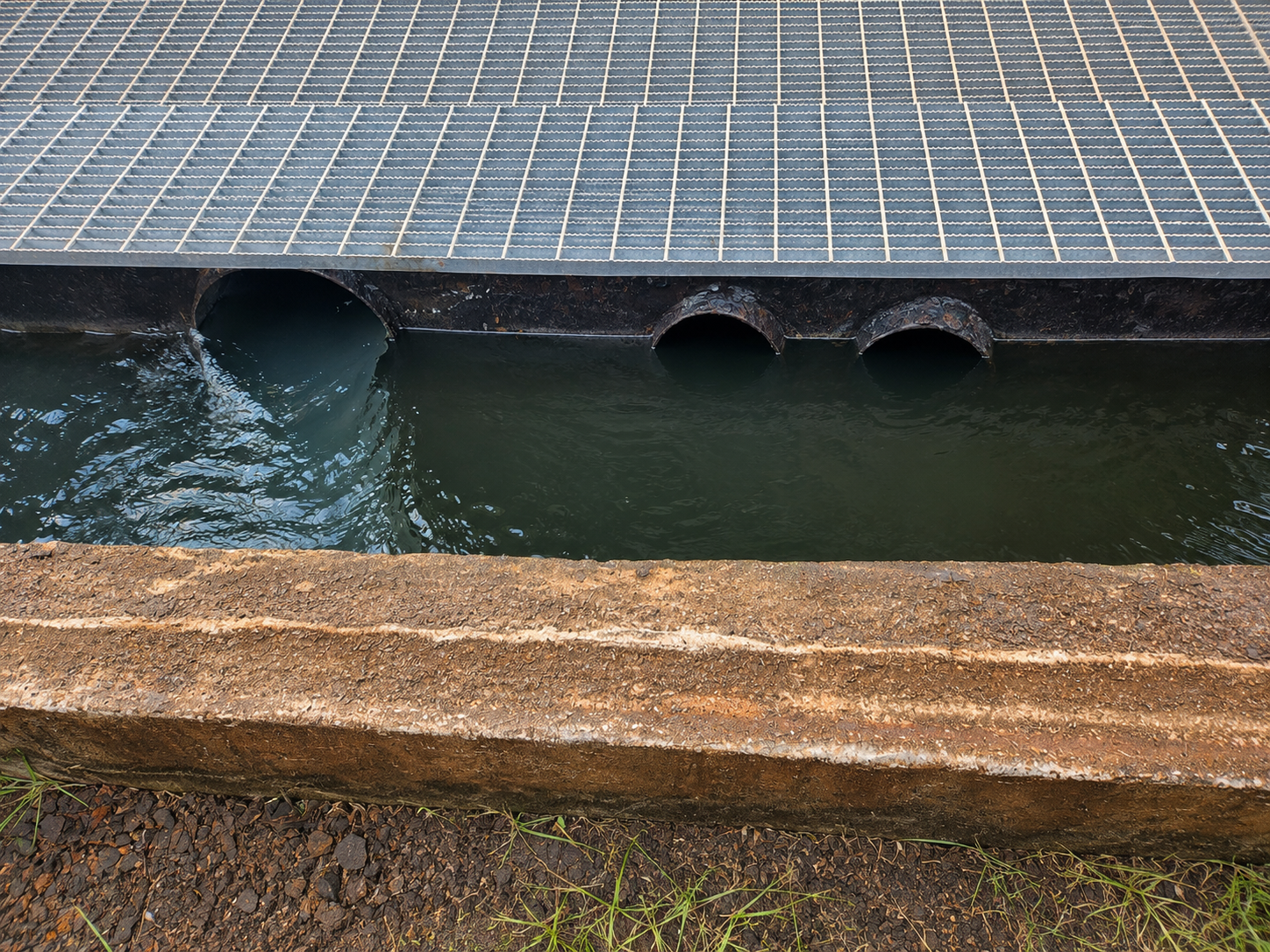 Lai Pulo EC-AOP produced water treatment system